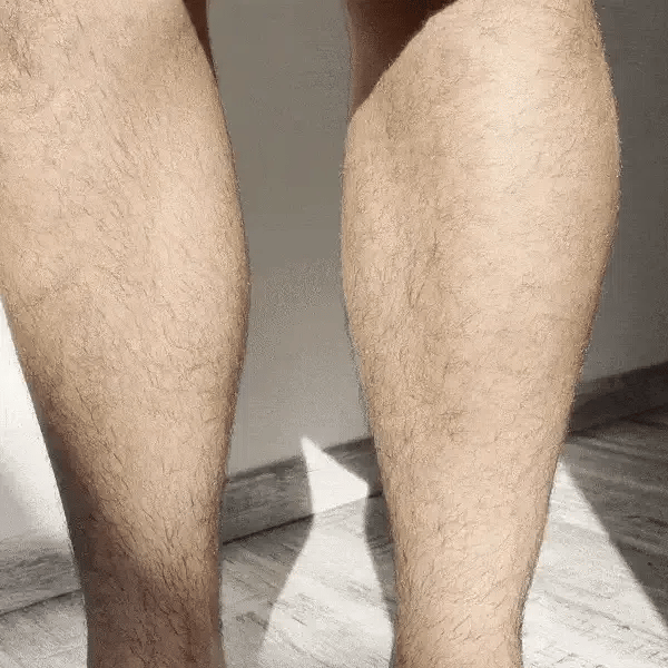 Aplicación de Botane para hombre en las piernas